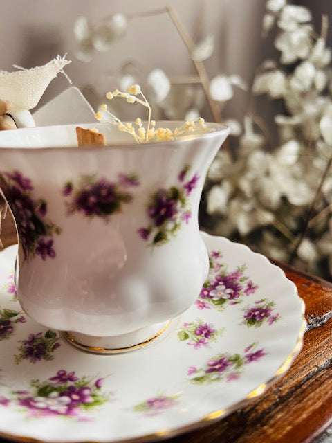 Candela in tazza vintage inglese Royal Albert